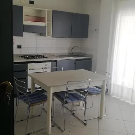 Casa Vacanze San Matteo شقة لوانو
